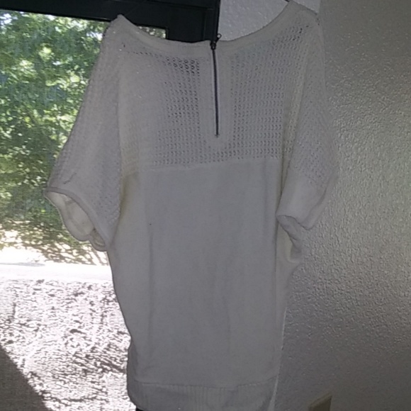 Maurices shirt - Picture 2 of 2